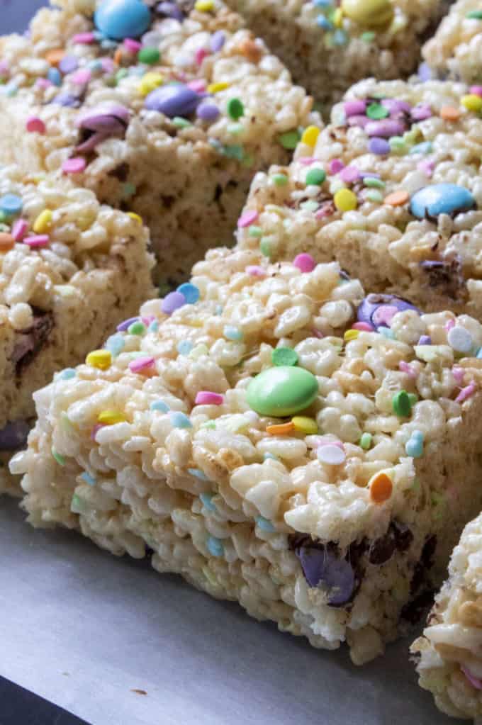Rice Krispie Easter Treats | A Wicked Whisk